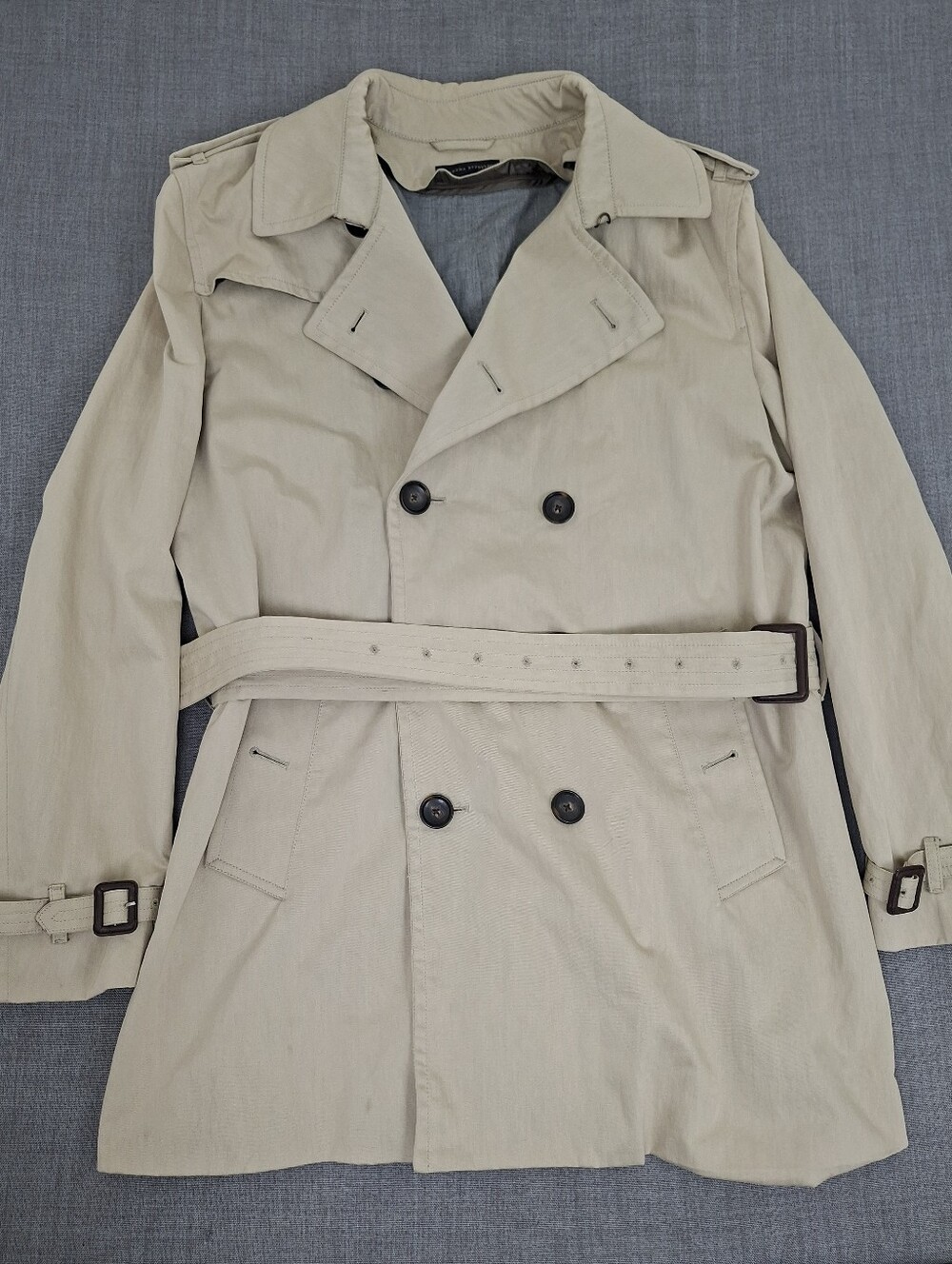 Banana Republic Classic Beige Button Trench Coat. XL